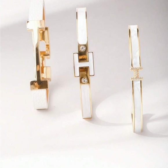 Gold & White Enamel H-Link Bangle Set - Women’s Fashion Jewelry - Picture 3 of 5